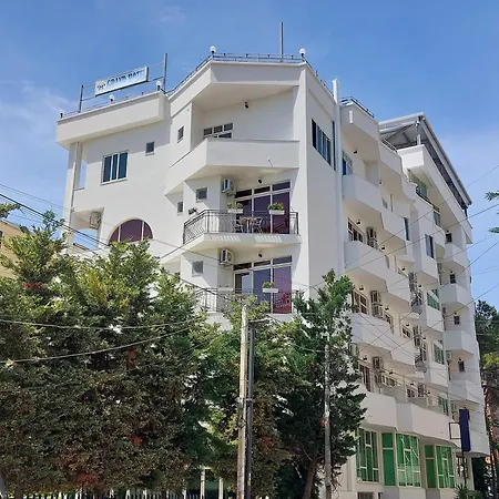 מלון Grand Eae *